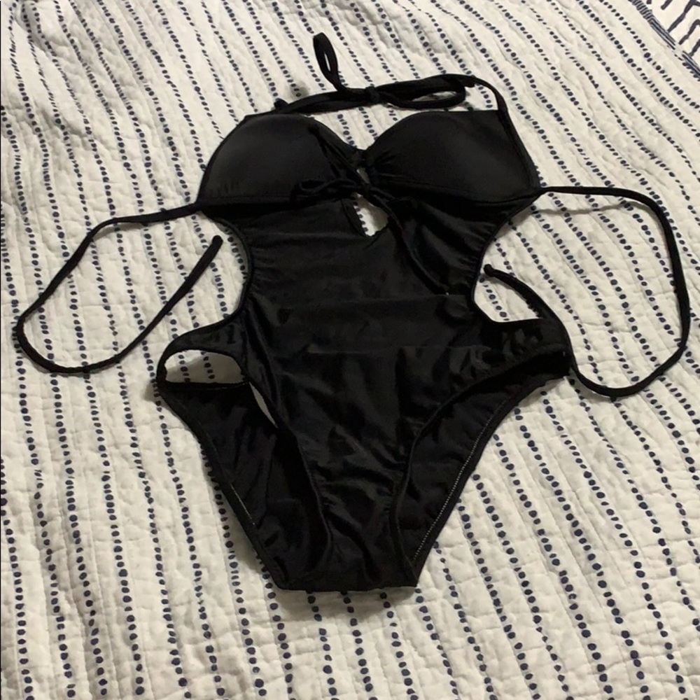 Black Venus monokini